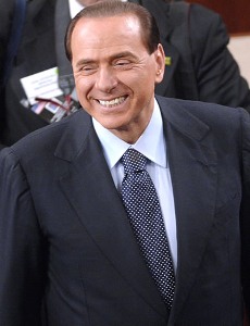 Berlusconi: troppe tasse? Dobbiamo comunque pagare