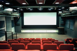 Commissione Europea: via libera agli incentivi fiscali per i cinema italiani
