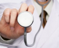 Fatture mediche: la detraibilità è limitata per l'imposta di bollo