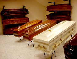 L'evasione fiscale riguarda anche i funerali: accertamenti a Salò